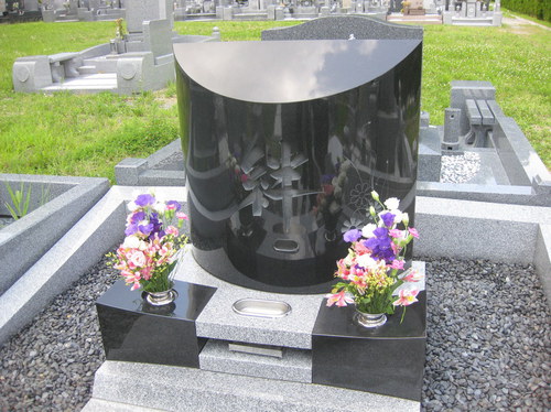 妹尾家墓碑2.JPGのサムネール画像